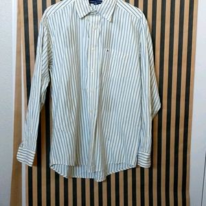Tommy Hilfiger casual button down long sleeve shir